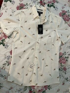Nordstrom White Short-Sleeve Button-Down Shirt with Tiny Brown Bird Print